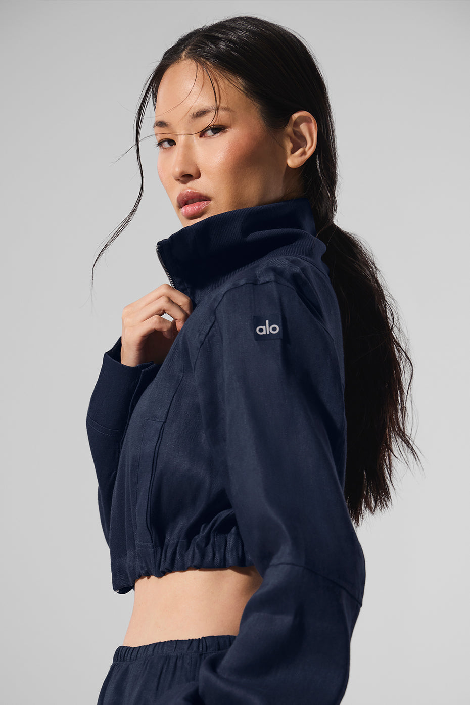 Linen Cropped Getaway Jacket - Navy