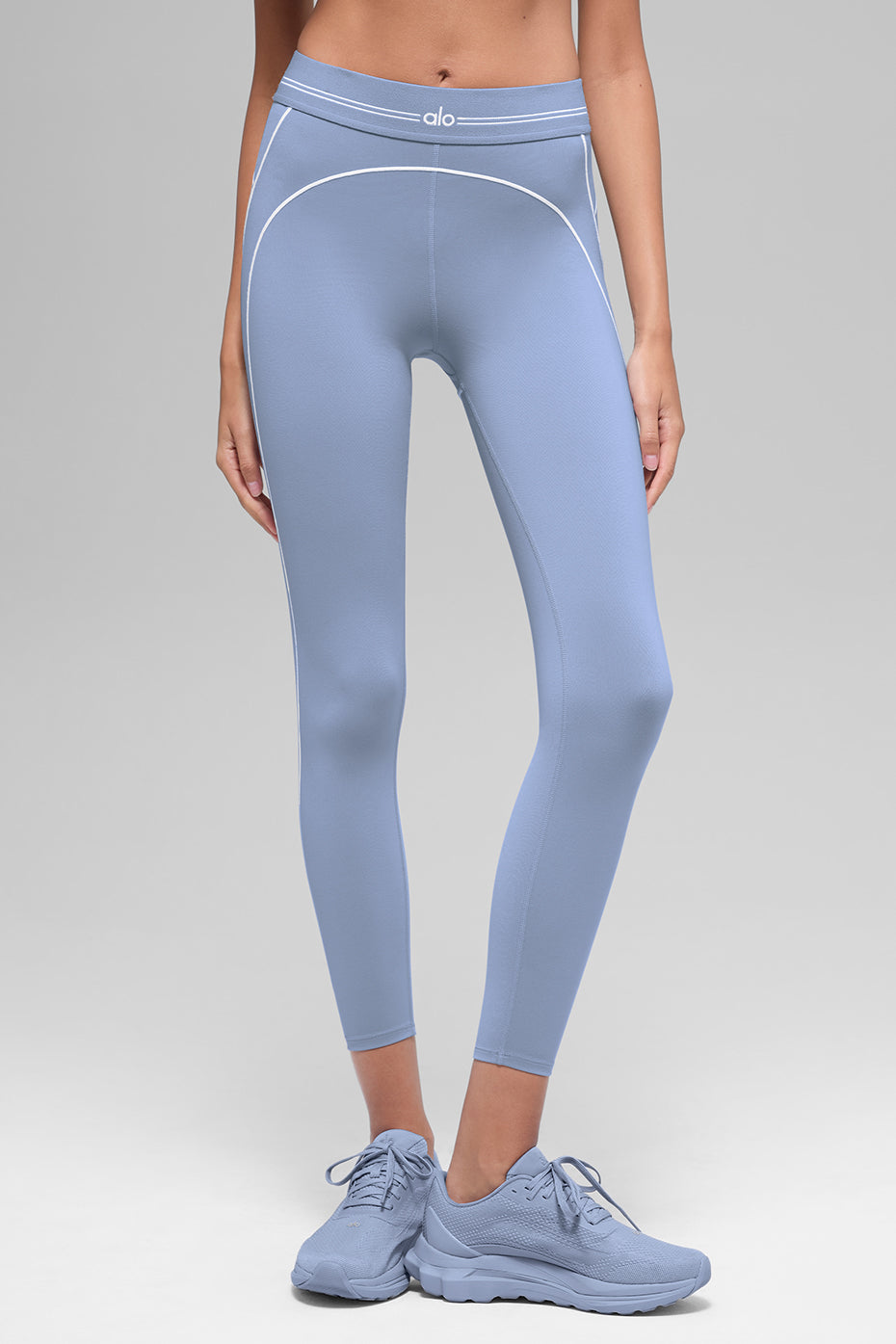 Airbrush High-Waist 7/8 Heart Throb Legging - Winter Frost/White